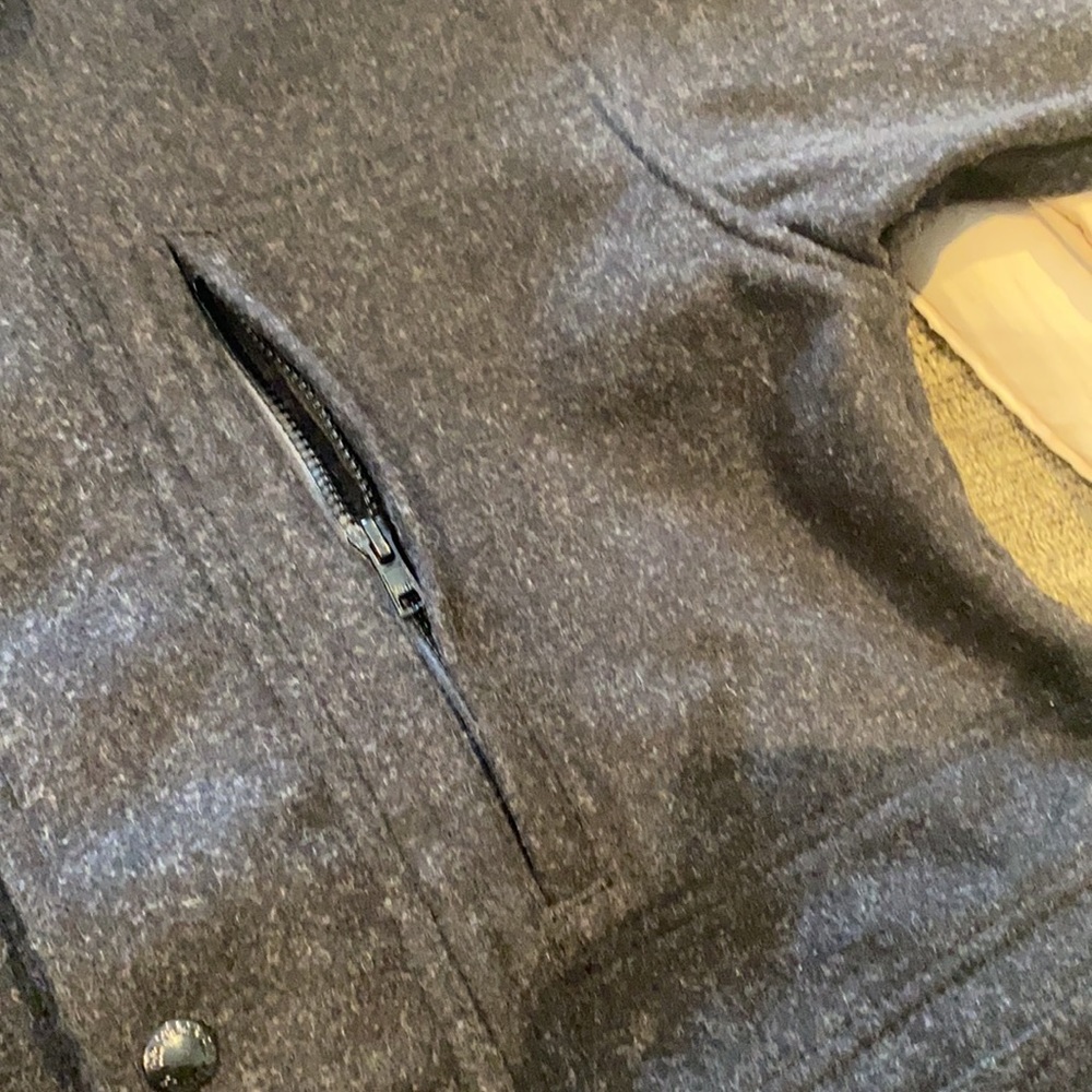 Filson Wool Weekender Coat - Picture 9 of 14